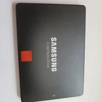 Samsung 860 Pro 512GB 2.5" MZ-76P512BW Ssd Solid State Drive. Fixed Price $159.99.