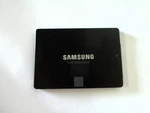 Samsung 860 Evo V-nand Ssd MZ-76E500 500GB Sata 2.5" MZ7LH500HBLR. Fixed Price $62.95.