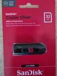Sandisk Cruzer Glide 32GB Usb 2.0 Flash Drive Interface Black/red. Fixed Price $8.50.